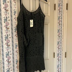 Jaded Gypsy dark gray/black tunic free size NWT